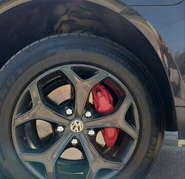 Черный Фольксваген Туарег, объемом двигателя 2.97 л и пробегом 344 тыс. км за 10950 $, фото 29 на Automoto.ua