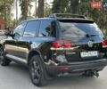 Чорний Фольксваген Туарег, об'ємом двигуна 3 л та пробігом 251 тис. км за 10699 $, фото 5 на Automoto.ua