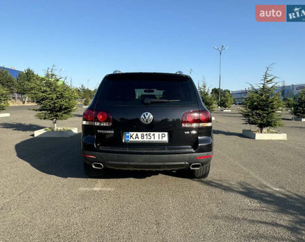 Черный Фольксваген Туарег, объемом двигателя 2.99 л и пробегом 342 тыс. км за 9122 $, фото 4 на Automoto.ua