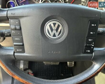 Черный Фольксваген Туарег, объемом двигателя 4.2 л и пробегом 286 тыс. км за 8999 $, фото 26 на Automoto.ua