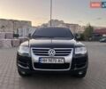 Черный Фольксваген Туарег, объемом двигателя 3 л и пробегом 360 тыс. км за 10300 $, фото 1 на Automoto.ua