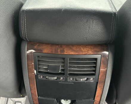 Черный Фольксваген Туарег, объемом двигателя 3 л и пробегом 270 тыс. км за 10500 $, фото 30 на Automoto.ua