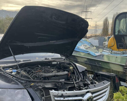 Черный Фольксваген Туарег, объемом двигателя 2.99 л и пробегом 270 тыс. км за 7450 $, фото 1 на Automoto.ua