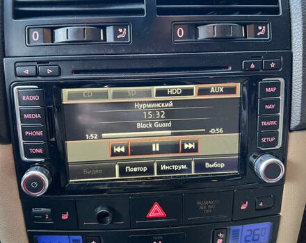 Черный Фольксваген Туарег, объемом двигателя 2.97 л и пробегом 305 тыс. км за 10800 $, фото 14 на Automoto.ua