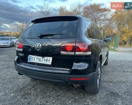 Чорний Фольксваген Туарег, об'ємом двигуна 3 л та пробігом 340 тис. км за 10900 $, фото 9 на Automoto.ua