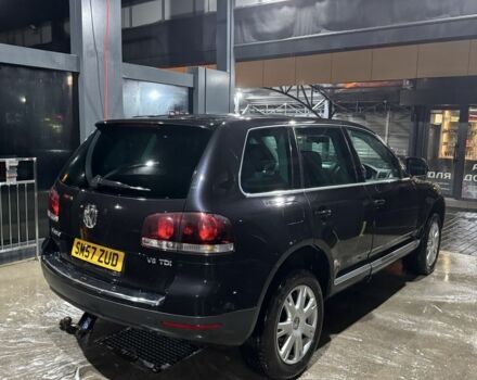 Черный Фольксваген Туарег, объемом двигателя 3 л и пробегом 340 тыс. км за 4500 $, фото 3 на Automoto.ua