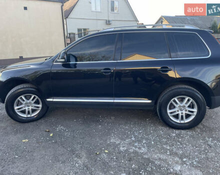 Черный Фольксваген Туарег, объемом двигателя 2.97 л и пробегом 279 тыс. км за 11000 $, фото 5 на Automoto.ua