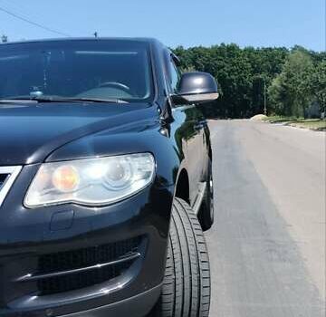 Черный Фольксваген Туарег, объемом двигателя 2.97 л и пробегом 344 тыс. км за 10950 $, фото 37 на Automoto.ua