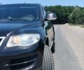 Черный Фольксваген Туарег, объемом двигателя 2.97 л и пробегом 344 тыс. км за 10950 $, фото 37 на Automoto.ua