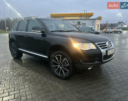 Черный Фольксваген Туарег, объемом двигателя 2.97 л и пробегом 159 тыс. км за 13800 $, фото 29 на Automoto.ua