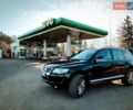 Черный Фольксваген Туарег, объемом двигателя 4.2 л и пробегом 200 тыс. км за 11500 $, фото 9 на Automoto.ua