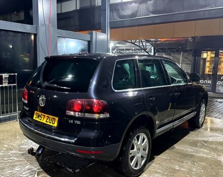 Черный Фольксваген Туарег, объемом двигателя 3 л и пробегом 340 тыс. км за 4500 $, фото 3 на Automoto.ua