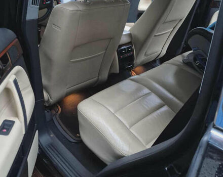 Чорний Фольксваген Туарег, об'ємом двигуна 2.5 л та пробігом 308 тис. км за 10000 $, фото 12 на Automoto.ua