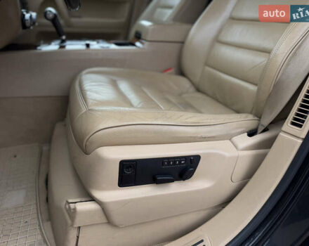 Черный Фольксваген Туарег, объемом двигателя 3.6 л и пробегом 280 тыс. км за 10750 $, фото 25 на Automoto.ua