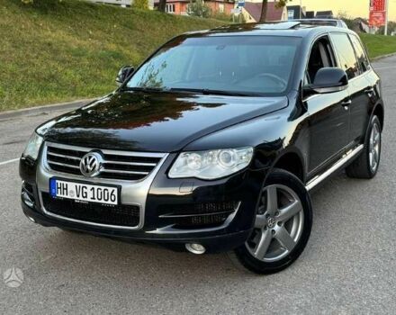 Черный Фольксваген Туарег, объемом двигателя 0 л и пробегом 280 тыс. км за 3100 $, фото 4 на Automoto.ua