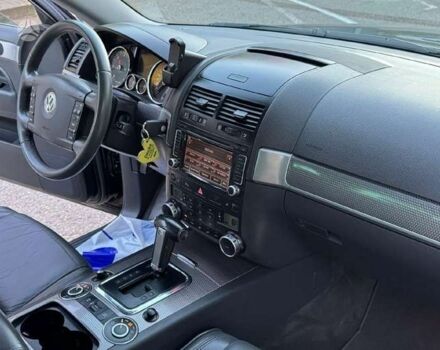 Черный Фольксваген Туарег, объемом двигателя 0 л и пробегом 280 тыс. км за 3100 $, фото 2 на Automoto.ua