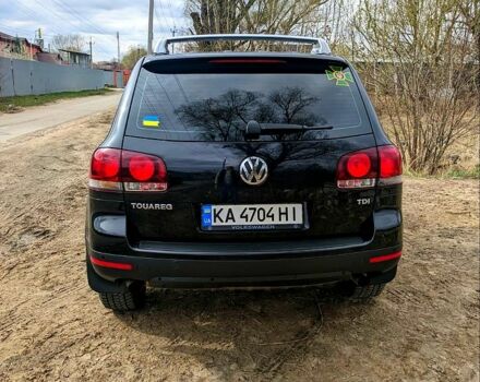 Черный Фольксваген Туарег, объемом двигателя 2.5 л и пробегом 276 тыс. км за 11200 $, фото 4 на Automoto.ua