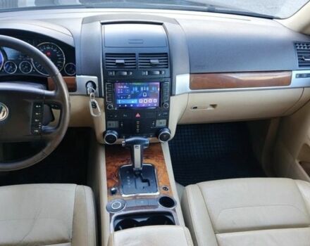 Чорний Фольксваген Туарег, об'ємом двигуна 3 л та пробігом 244 тис. км за 3116 $, фото 9 на Automoto.ua