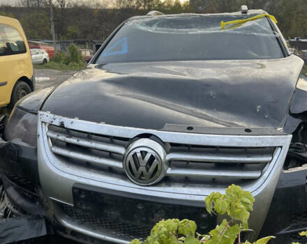 Черный Фольксваген Туарег, объемом двигателя 2.99 л и пробегом 270 тыс. км за 7450 $, фото 3 на Automoto.ua