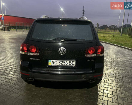 Черный Фольксваген Туарег, объемом двигателя 2.97 л и пробегом 159 тыс. км за 13800 $, фото 5 на Automoto.ua