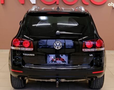 Черный Фольксваген Туарег, объемом двигателя 3.6 л и пробегом 182 тыс. км за 9900 $, фото 5 на Automoto.ua