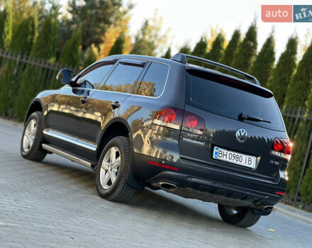 Черный Фольксваген Туарег, объемом двигателя 2.97 л и пробегом 240 тыс. км за 12200 $, фото 20 на Automoto.ua