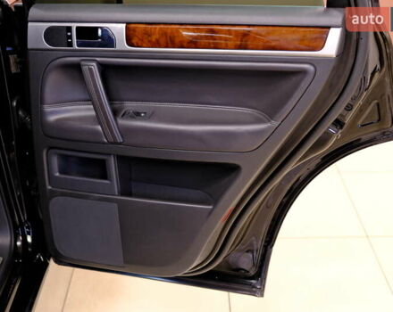 Черный Фольксваген Туарег, объемом двигателя 3.6 л и пробегом 182 тыс. км за 9900 $, фото 34 на Automoto.ua