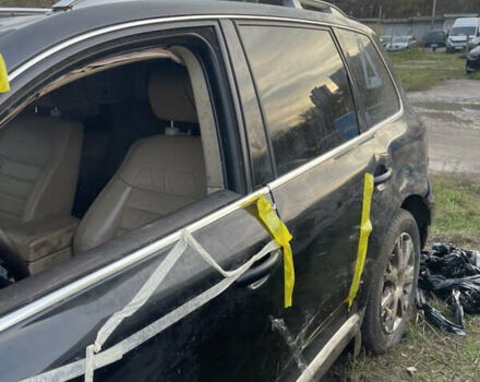 Черный Фольксваген Туарег, объемом двигателя 2.99 л и пробегом 270 тыс. км за 7450 $, фото 4 на Automoto.ua