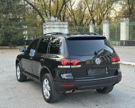 Чорний Фольксваген Туарег, об'ємом двигуна 3 л та пробігом 221 тис. км за 9800 $, фото 8 на Automoto.ua