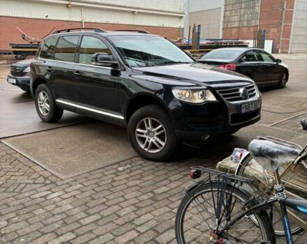 Чорний Фольксваген Туарег, об'ємом двигуна 2.5 л та пробігом 3 тис. км за 3000 $, фото 3 на Automoto.ua