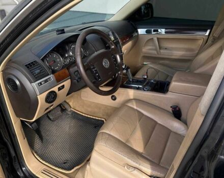 Чорний Фольксваген Туарег, об'ємом двигуна 2.5 л та пробігом 296 тис. км за 10290 $, фото 9 на Automoto.ua