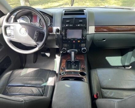 Черный Фольксваген Туарег, объемом двигателя 3.6 л и пробегом 242 тыс. км за 9500 $, фото 14 на Automoto.ua