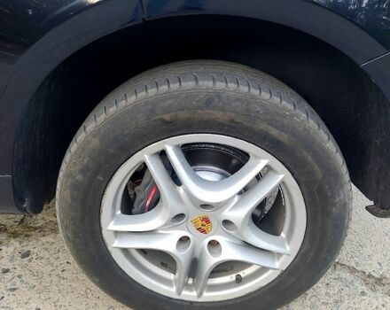 Чорний Фольксваген Туарег, об'ємом двигуна 3 л та пробігом 297 тис. км за 11777 $, фото 12 на Automoto.ua