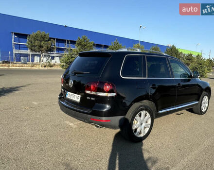 Черный Фольксваген Туарег, объемом двигателя 2.99 л и пробегом 342 тыс. км за 9122 $, фото 3 на Automoto.ua
