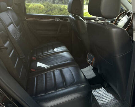 Черный Фольксваген Туарег, объемом двигателя 3 л и пробегом 289 тыс. км за 11800 $, фото 8 на Automoto.ua