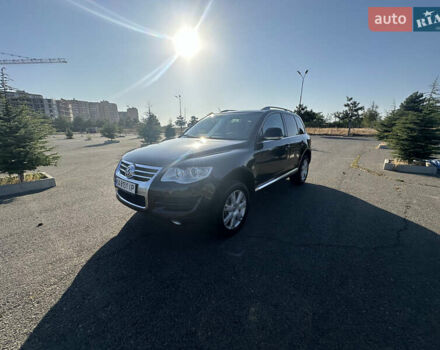 Черный Фольксваген Туарег, объемом двигателя 2.99 л и пробегом 342 тыс. км за 9122 $, фото 8 на Automoto.ua