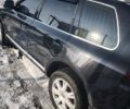 Черный Фольксваген Туарег, объемом двигателя 2.97 л и пробегом 294 тыс. км за 13000 $, фото 5 на Automoto.ua