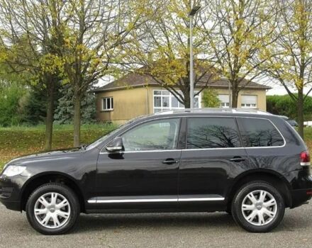 Черный Фольксваген Туарег, объемом двигателя 0 л и пробегом 230 тыс. км за 3700 $, фото 5 на Automoto.ua