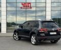 Черный Фольксваген Туарег, объемом двигателя 3 л и пробегом 225 тыс. км за 5000 $, фото 14 на Automoto.ua