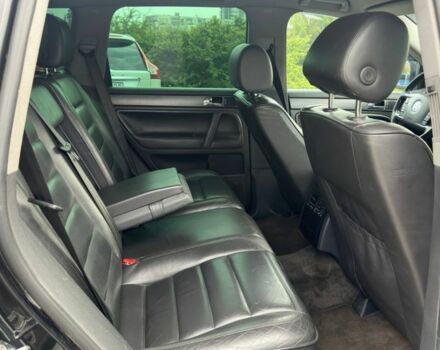 Черный Фольксваген Туарег, объемом двигателя 3 л и пробегом 281 тыс. км за 4999 $, фото 10 на Automoto.ua