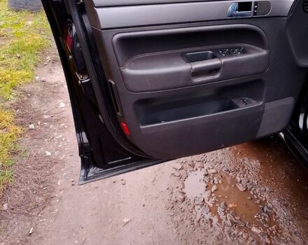 Чорний Фольксваген Туарег, об'ємом двигуна 3 л та пробігом 0 тис. км за 13000 $, фото 5 на Automoto.ua