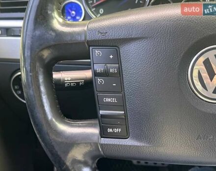 Черный Фольксваген Туарег, объемом двигателя 3.6 л и пробегом 218 тыс. км за 9790 $, фото 18 на Automoto.ua