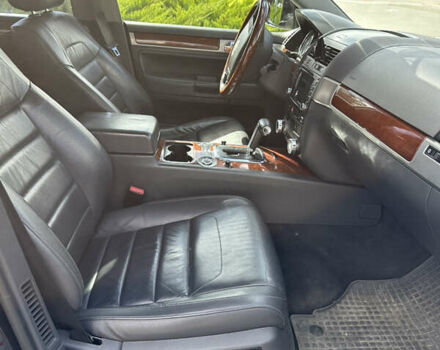 Черный Фольксваген Туарег, объемом двигателя 3 л и пробегом 289 тыс. км за 11800 $, фото 13 на Automoto.ua