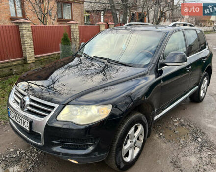 Чорний Фольксваген Туарег, об'ємом двигуна 3 л та пробігом 360 тис. км за 8400 $, фото 1 на Automoto.ua