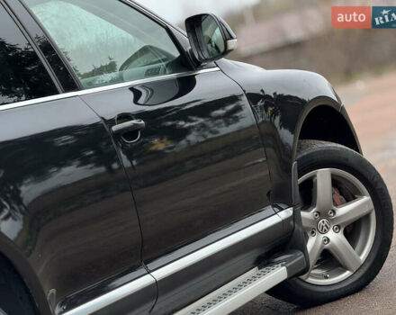 Черный Фольксваген Туарег, объемом двигателя 3.6 л и пробегом 280 тыс. км за 10750 $, фото 15 на Automoto.ua