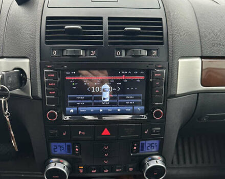 Черный Фольксваген Туарег, объемом двигателя 3 л и пробегом 270 тыс. км за 10500 $, фото 27 на Automoto.ua