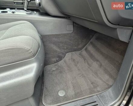 Черный Фольксваген Туарег, объемом двигателя 2.5 л и пробегом 268 тыс. км за 8850 $, фото 19 на Automoto.ua