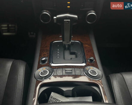 Черный Фольксваген Туарег, объемом двигателя 3 л и пробегом 195 тыс. км за 13800 $, фото 19 на Automoto.ua