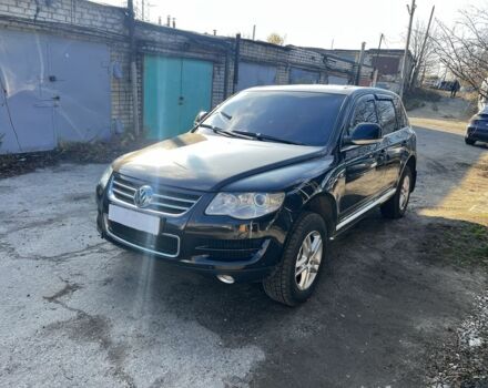 Чорний Фольксваген Туарег, об'ємом двигуна 3 л та пробігом 335 тис. км за 8499 $, фото 7 на Automoto.ua