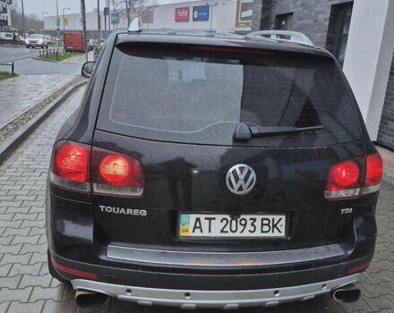 Чорний Фольксваген Туарег, об'ємом двигуна 2.5 л та пробігом 308 тис. км за 10000 $, фото 16 на Automoto.ua